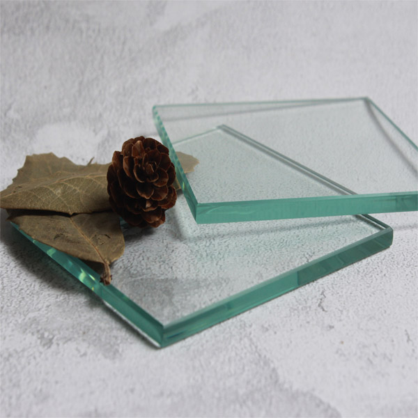 clear-tempered-glass-with-polished-edges